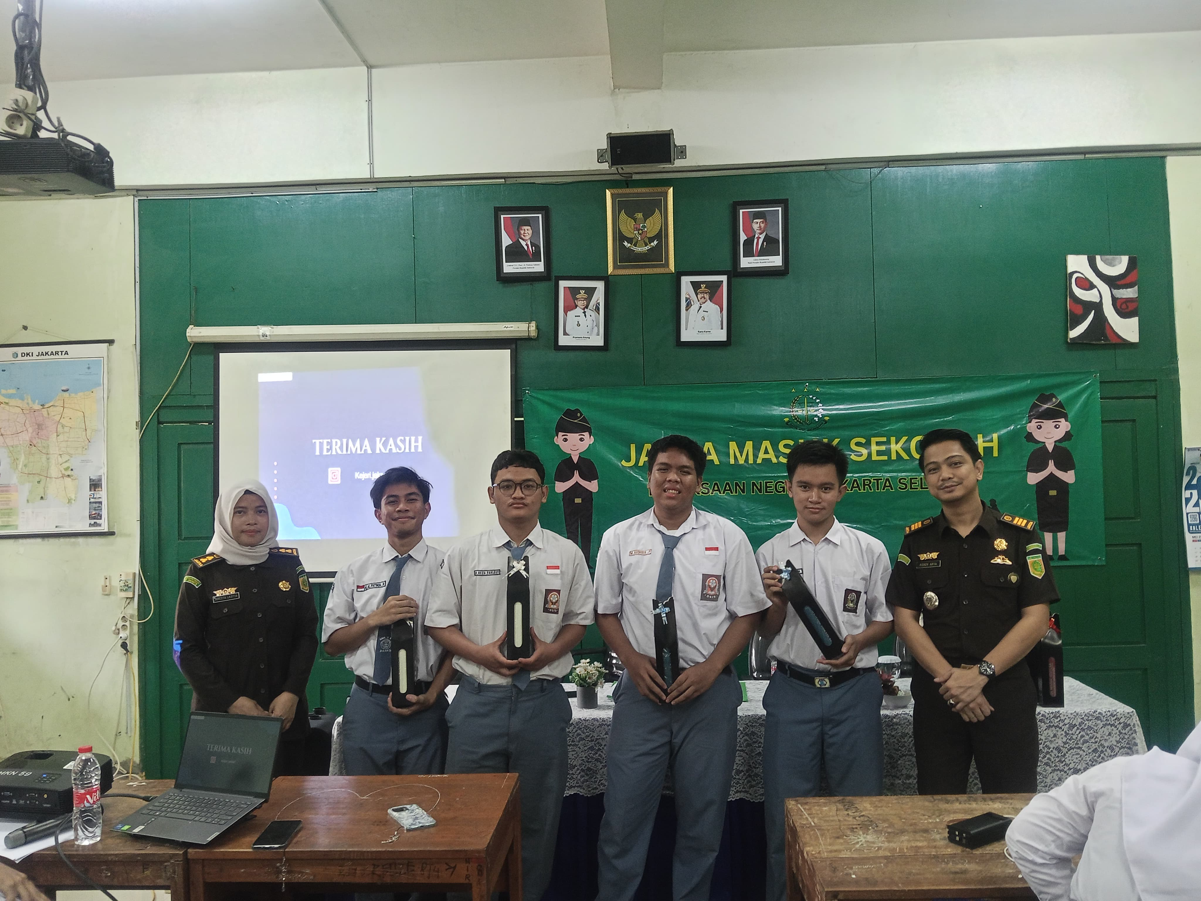 Gedung Sekolah SMK 22 NEGERI PADANG